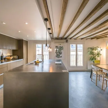 Apartament Saint-germain-des-pres Story *