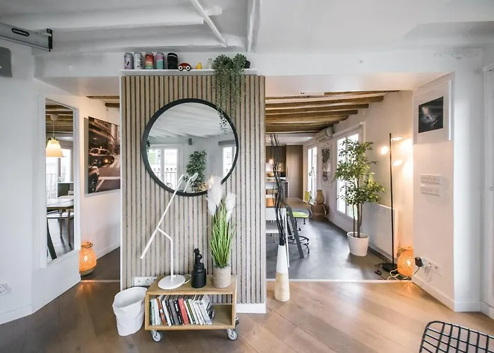 Apartament Saint-germain-des-pres Story