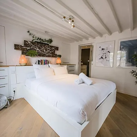 Apartment Saint-germain-des-pres Story *