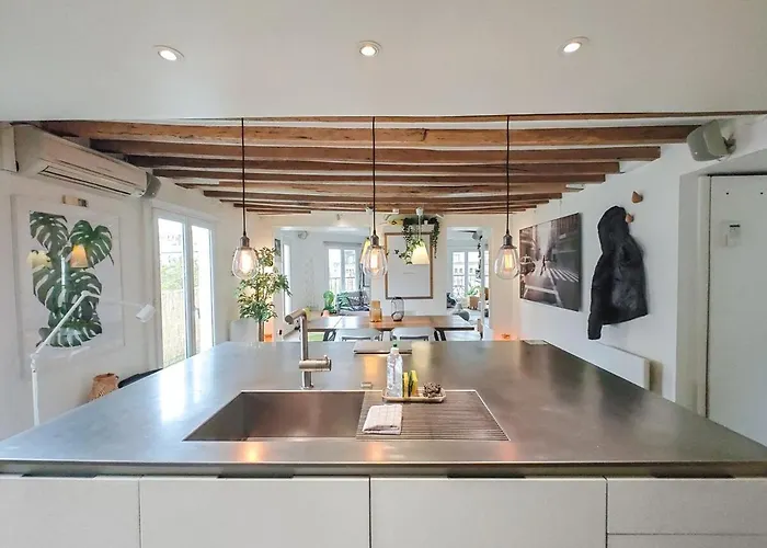 Saint-germain-des-pres Story *