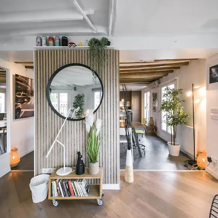 Apartament Saint-germain-des-pres Story